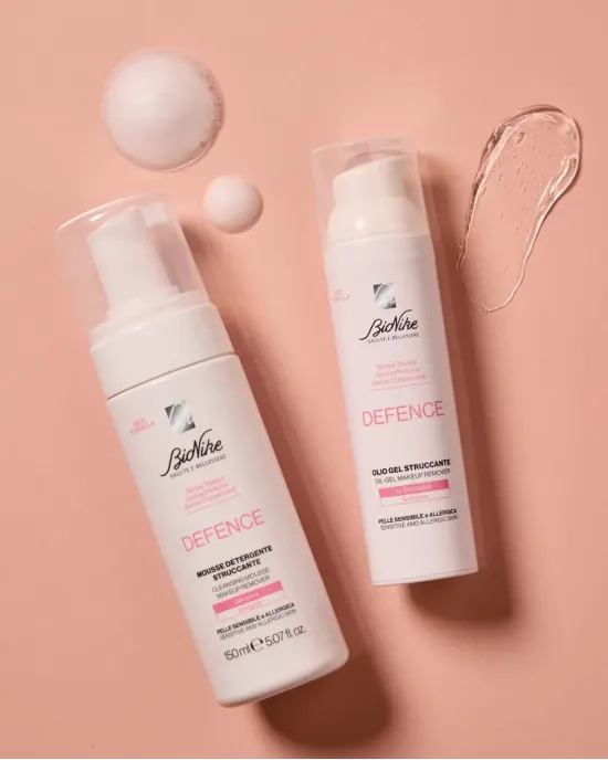 DEFENCE Gel -ulei pentru indepartarea machiajului, tub 75 ml