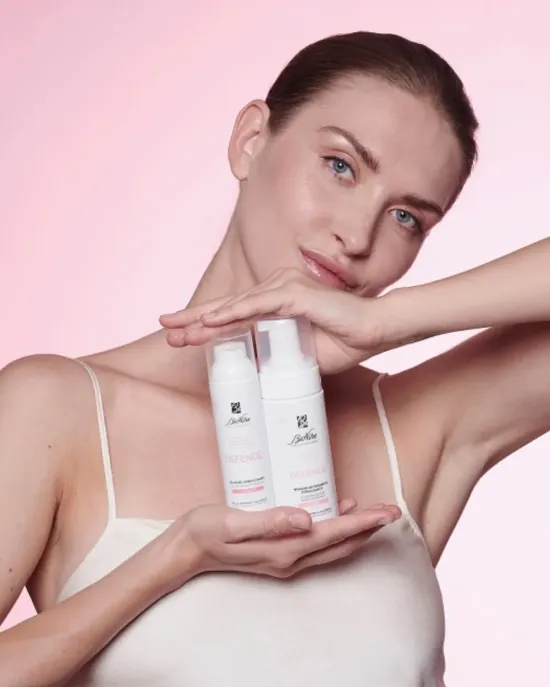 DEFENCE Gel -ulei pentru indepartarea machiajului, tub 75 ml