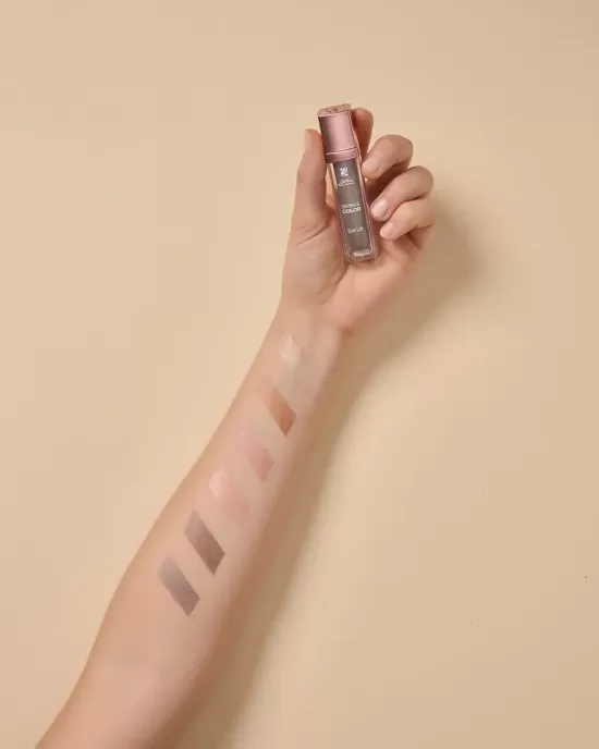 DEFENCE COLOR EYE LIFT fard lichid pentru pleoape durata pana la 12h 604 QUARTZ ROSE