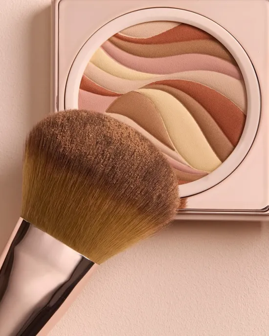 DEFENCE COLOR MAXI bronzing powder and compact face powder